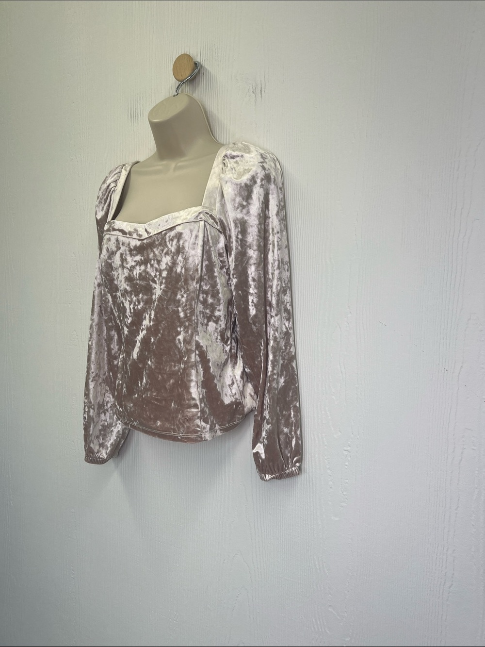 Anthropologie - Jessima Light Pink Square Neckline Long Sleeve Velvet Blouse M - Picture 5 of 10